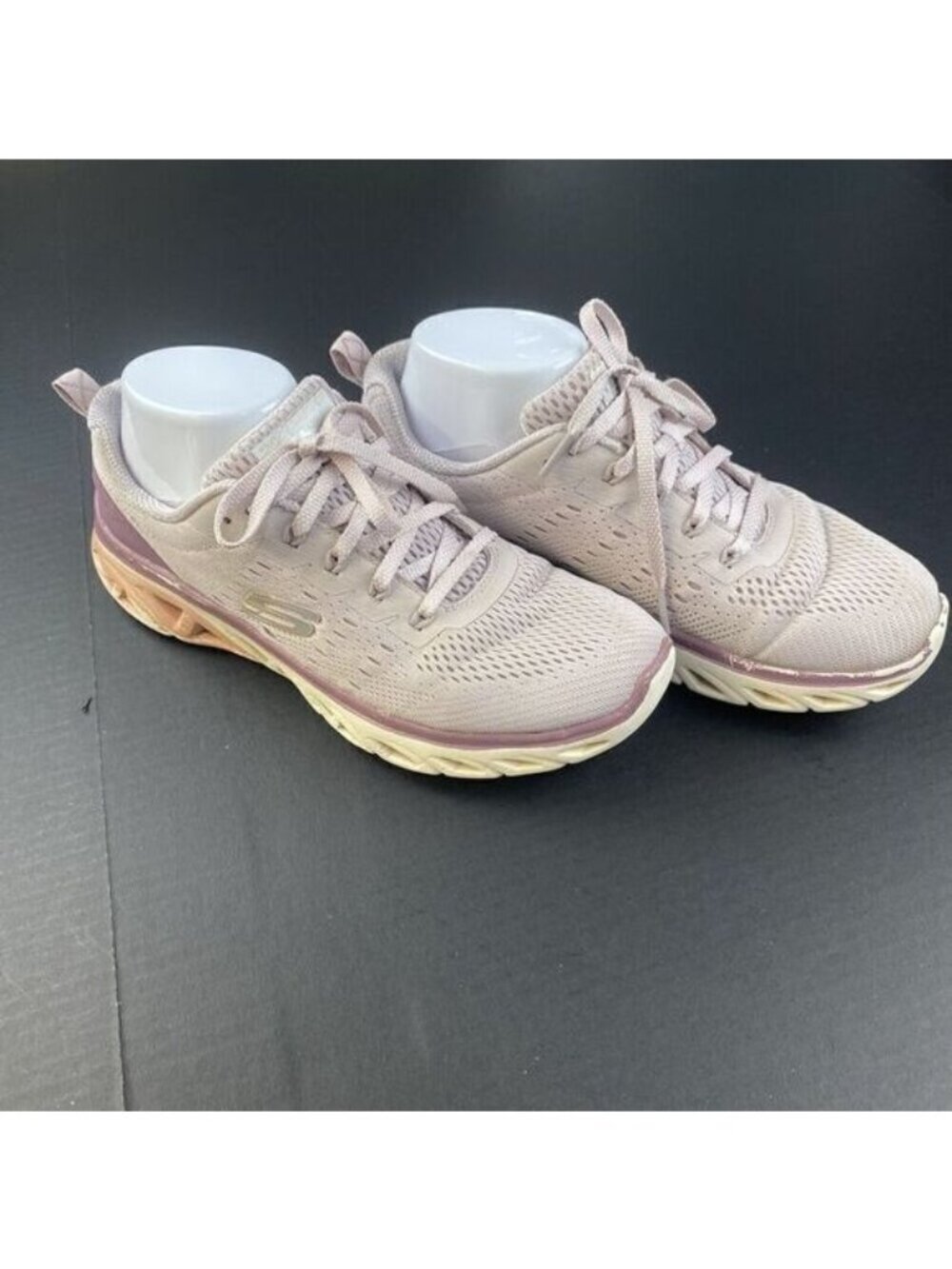 SKECHERS Memory Foam Air Cooled Women’s Run Train Shoes Purple Pink Size 8.5